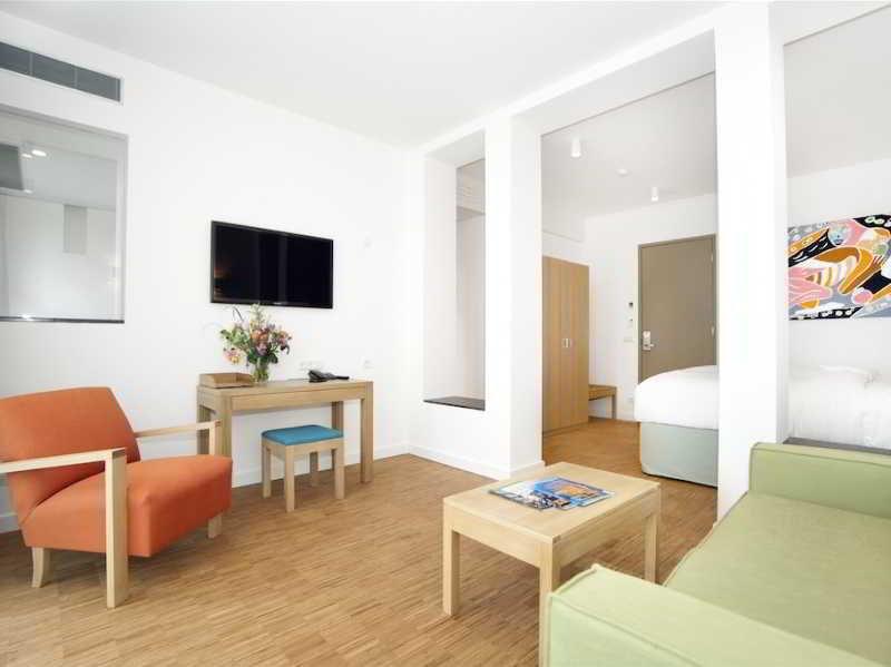 The Bank Hotel 3*
