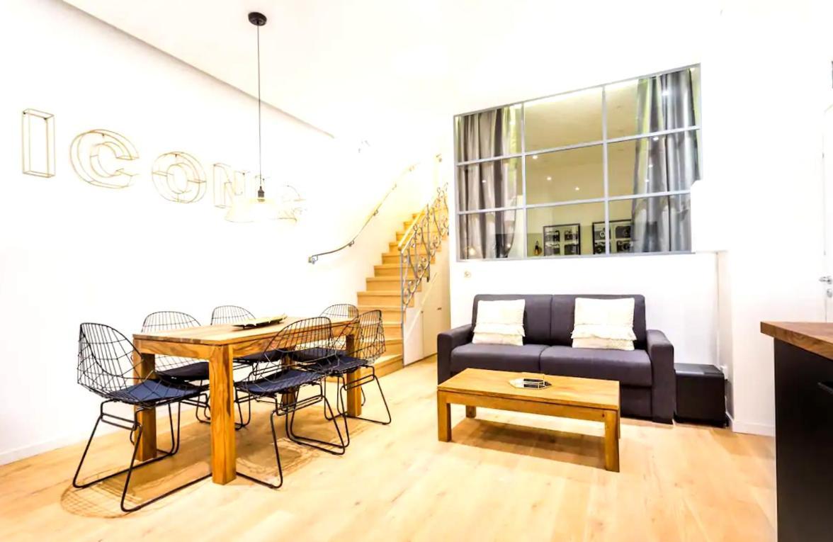 Căn hộ Lovely 4 Bedroom Luxury Apartment *