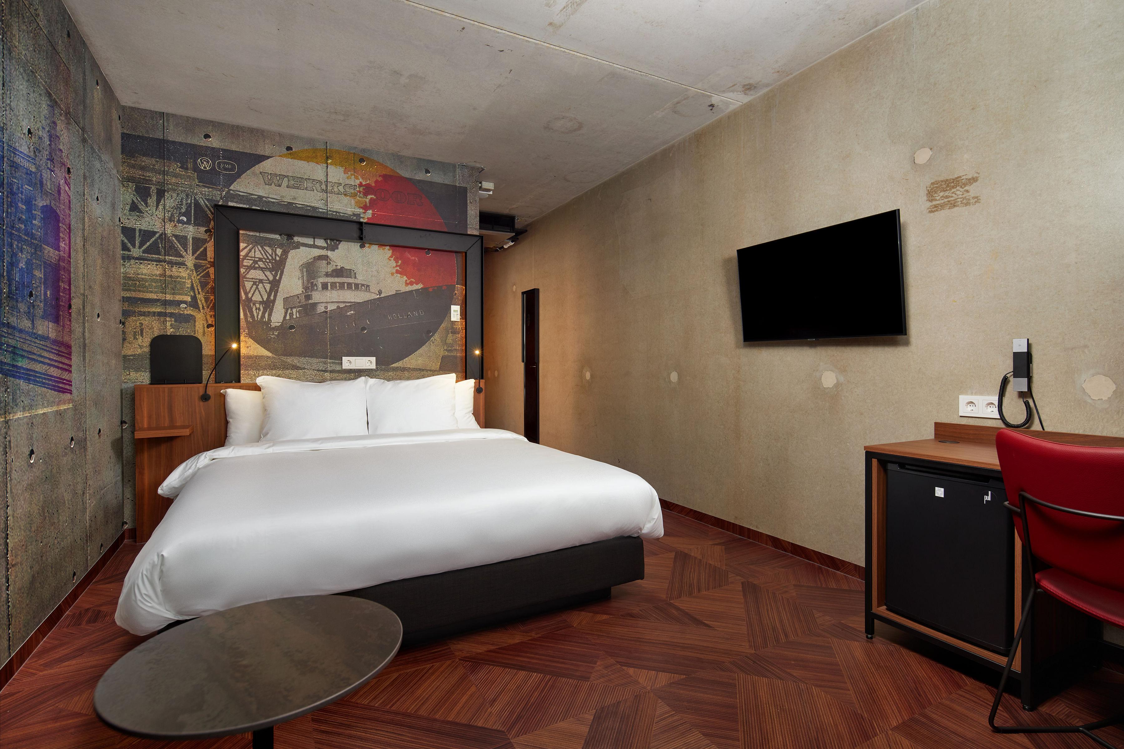 Khách sạn Inntel Landmark 4*