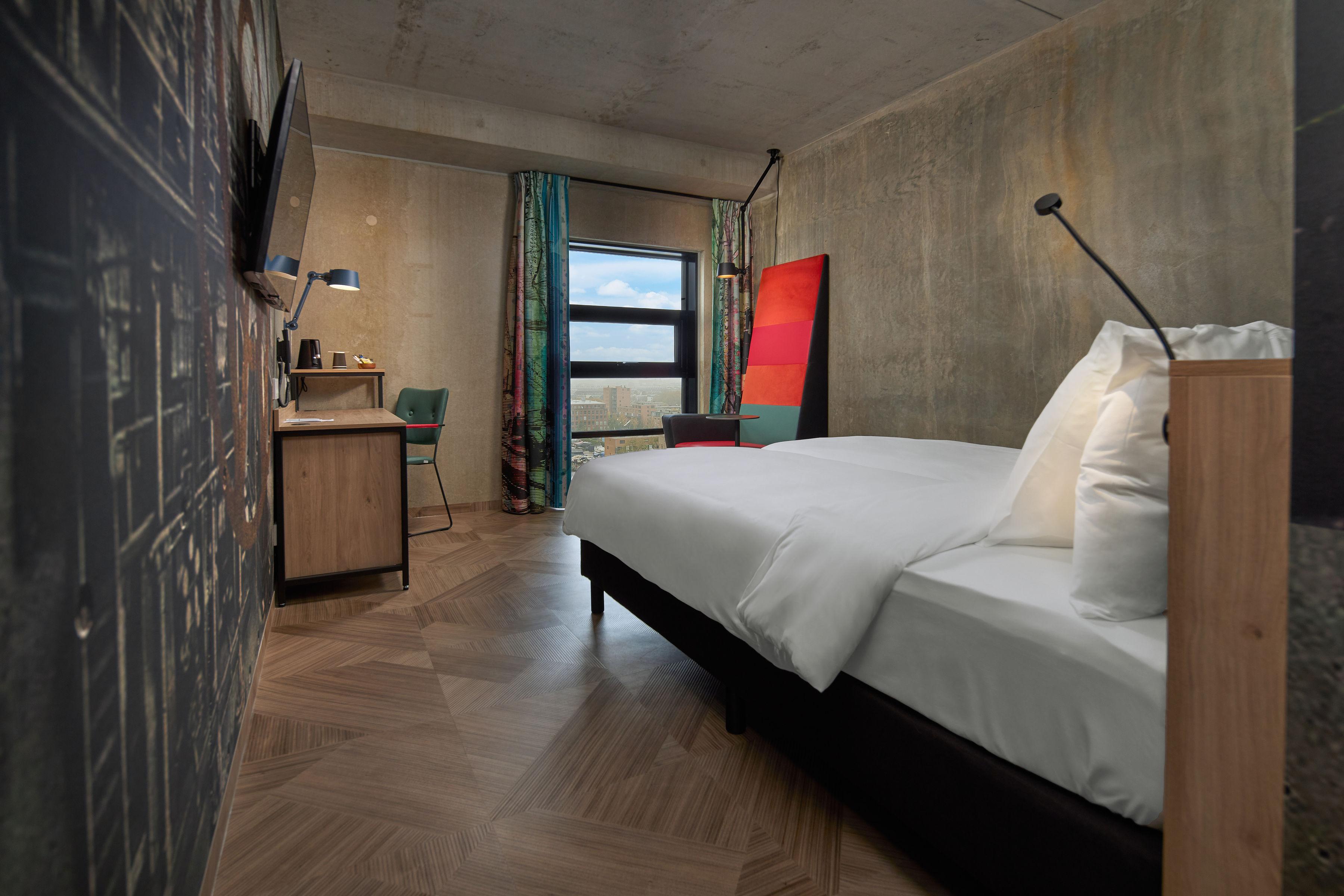 Inntel Landmark Khách sạn 4*