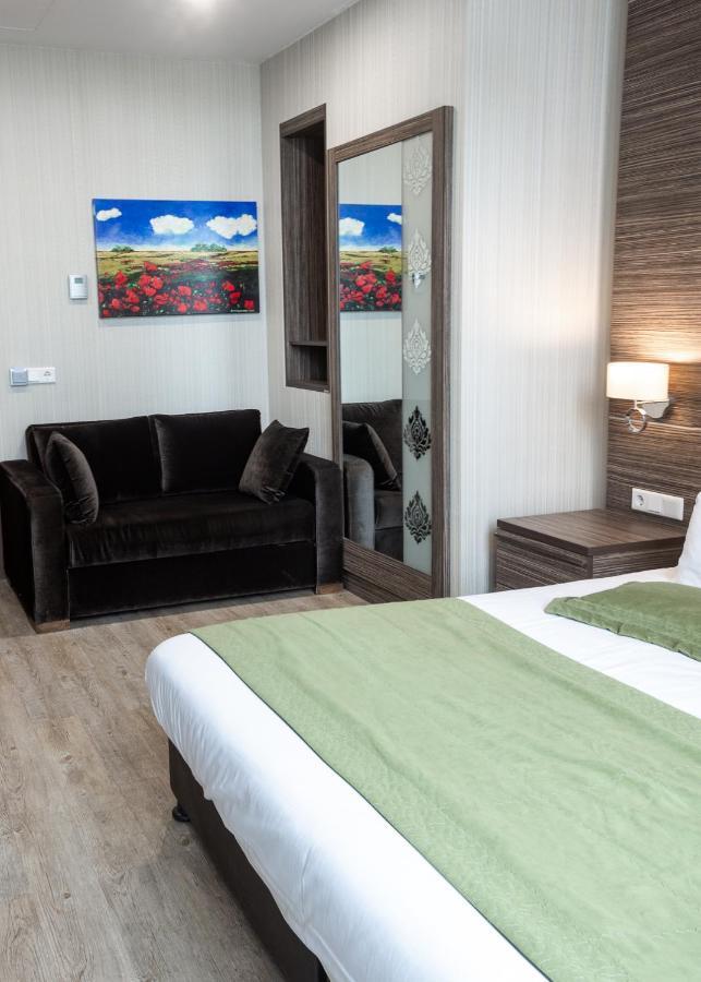 Grand Downtown 4*
