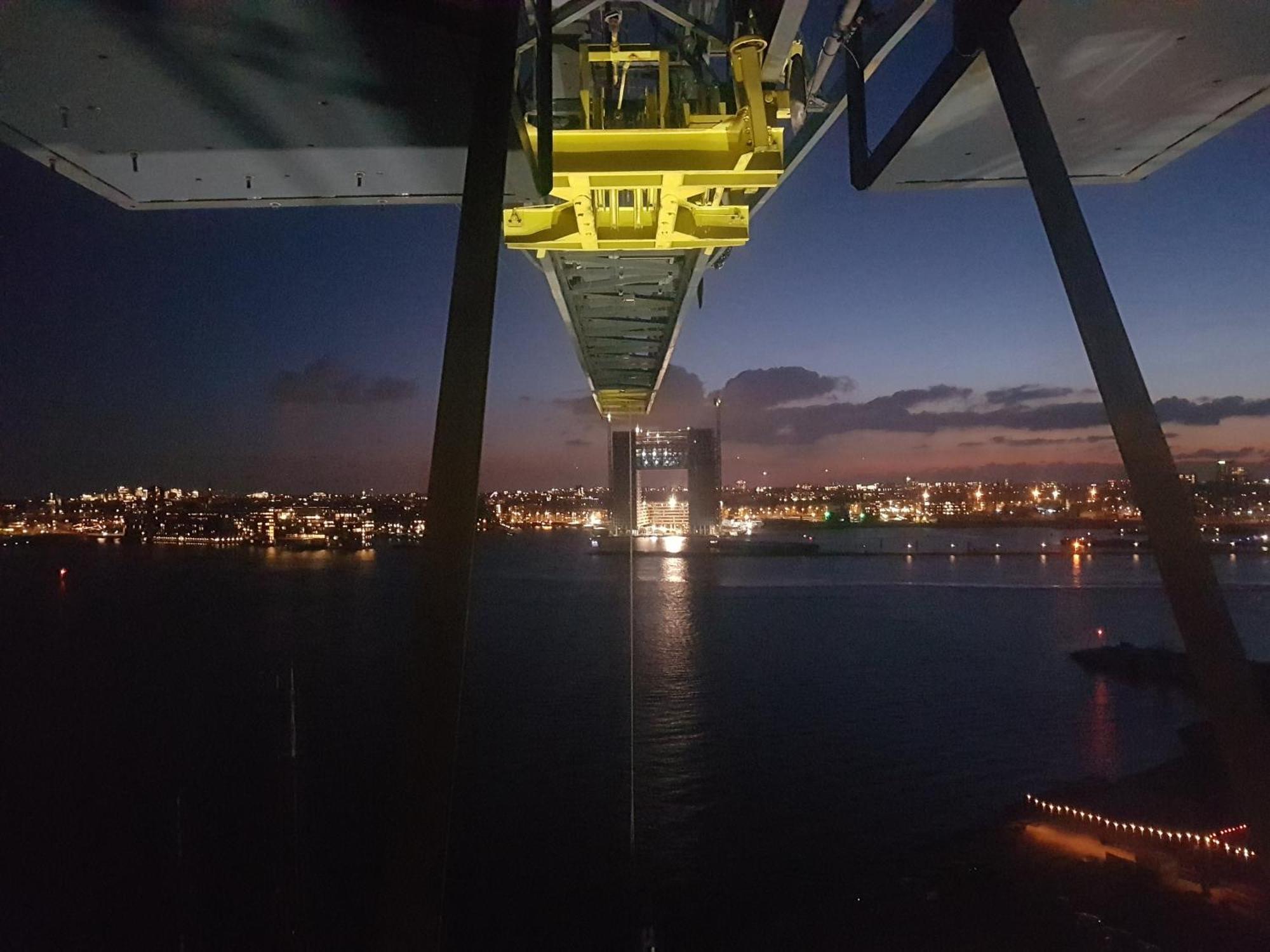 Crane Faralda Khách sạn 5*