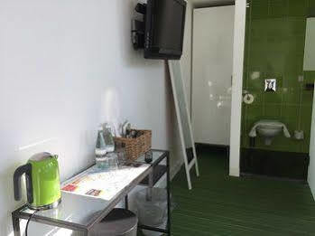 Nine-t-teen Bed And Boutique Bed & Breakfast