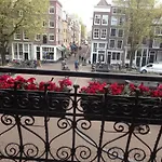 B&B Bij Tijn Op De Gracht