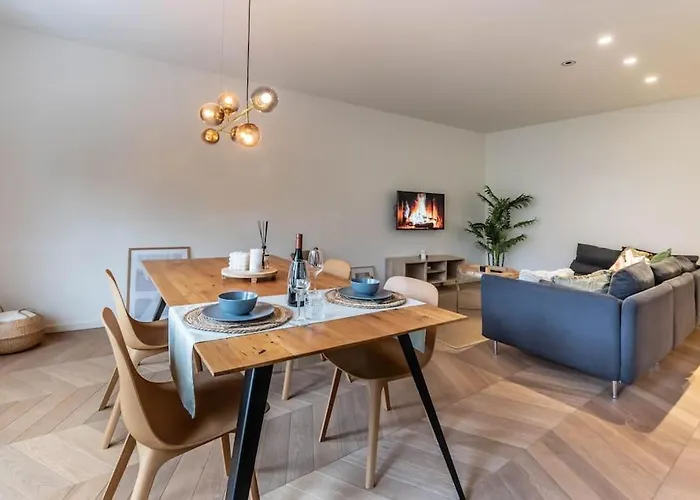 Old South - Luxury Apartment