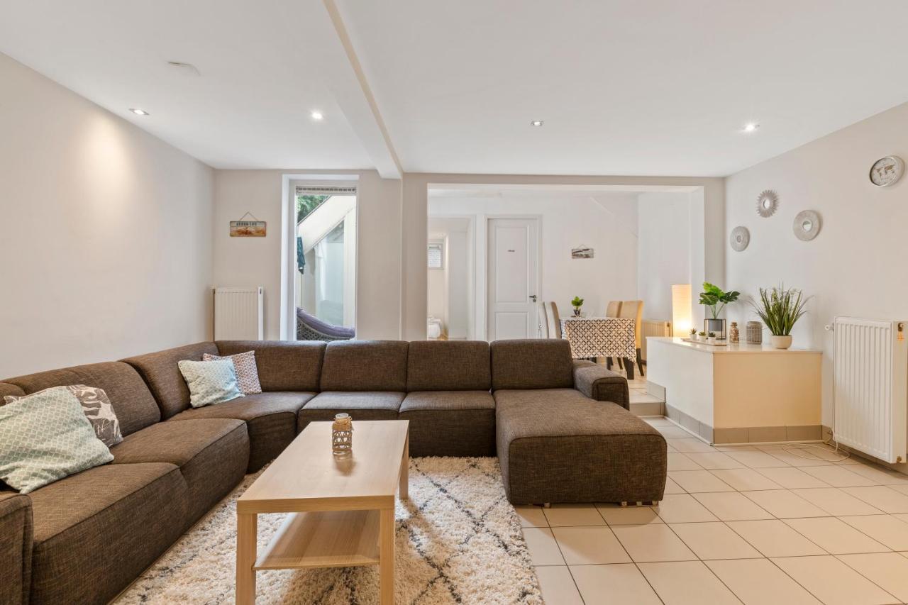 Spacious In Center With Private Patio Appartement