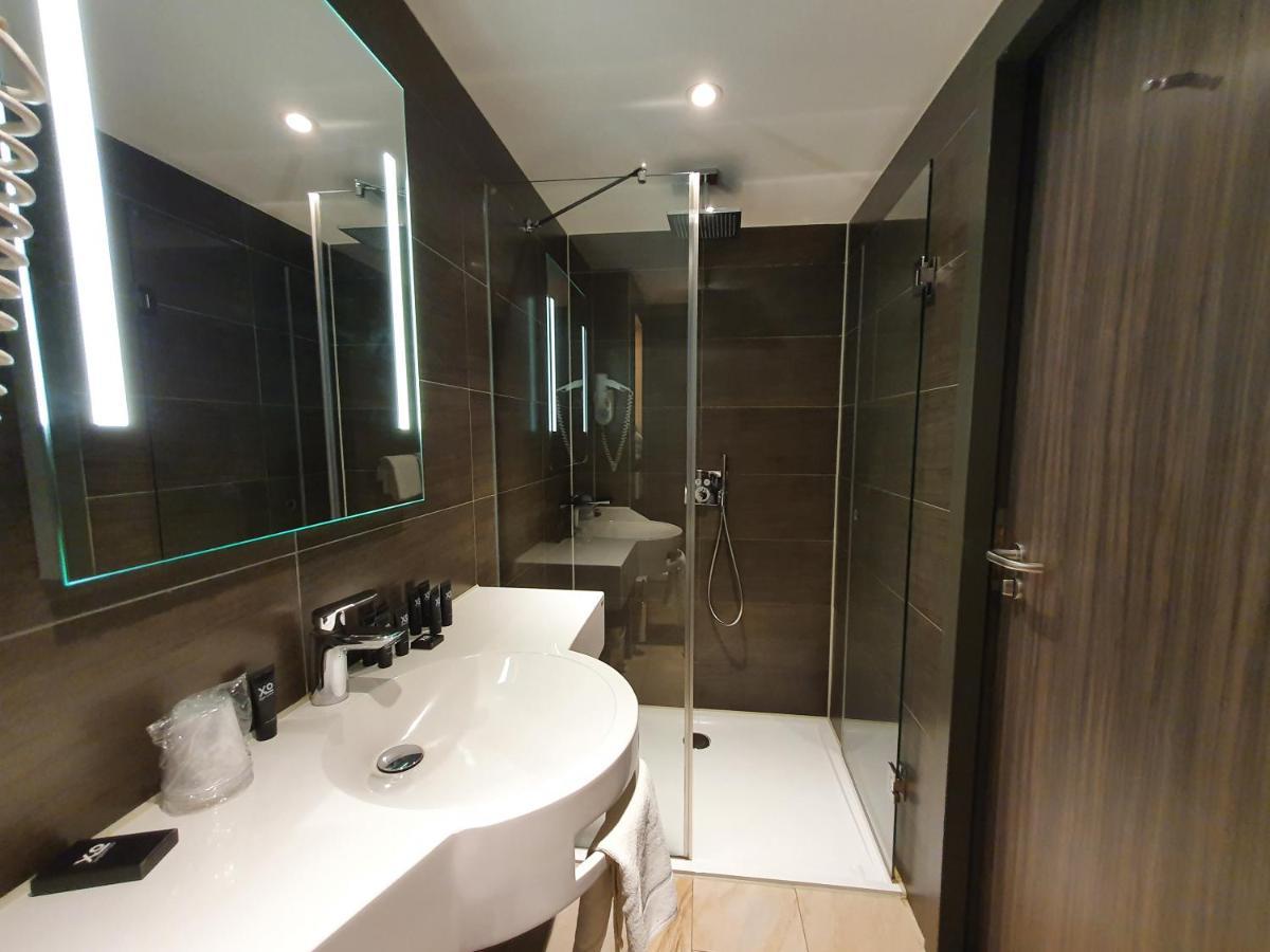 Xo Infinity Khách sạn Amsterdam