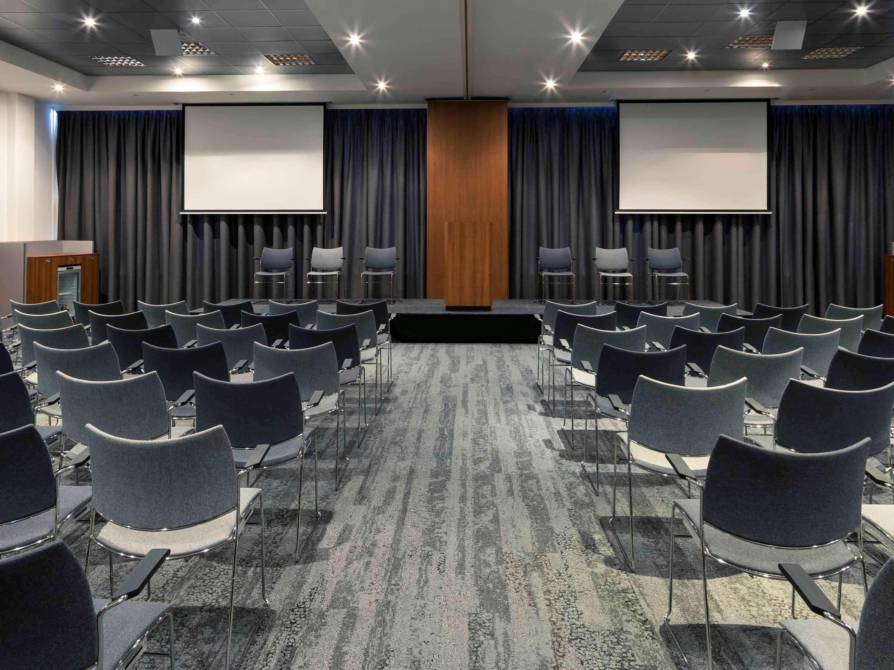 Khách sạn Mercure