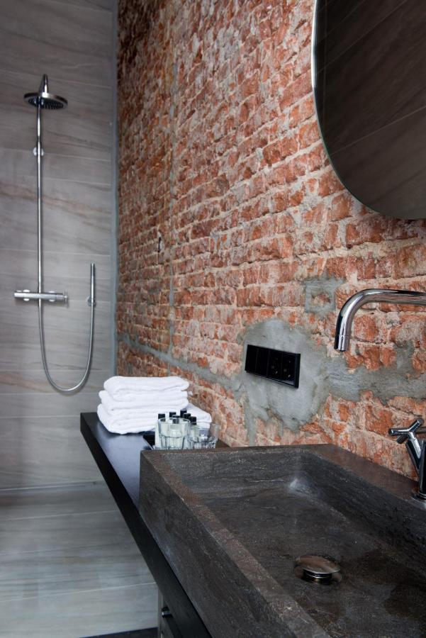 Boutique Oosteinde 3*