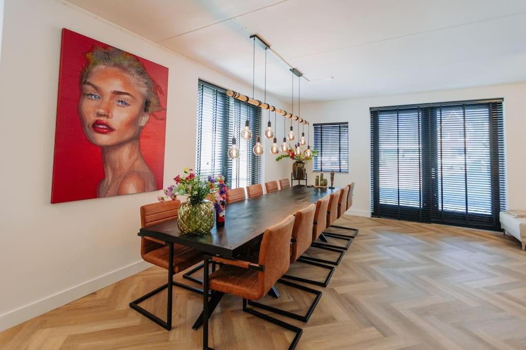 Biệt thự Brand New Bright & Luxurious In Amsterdam! Amsterdam