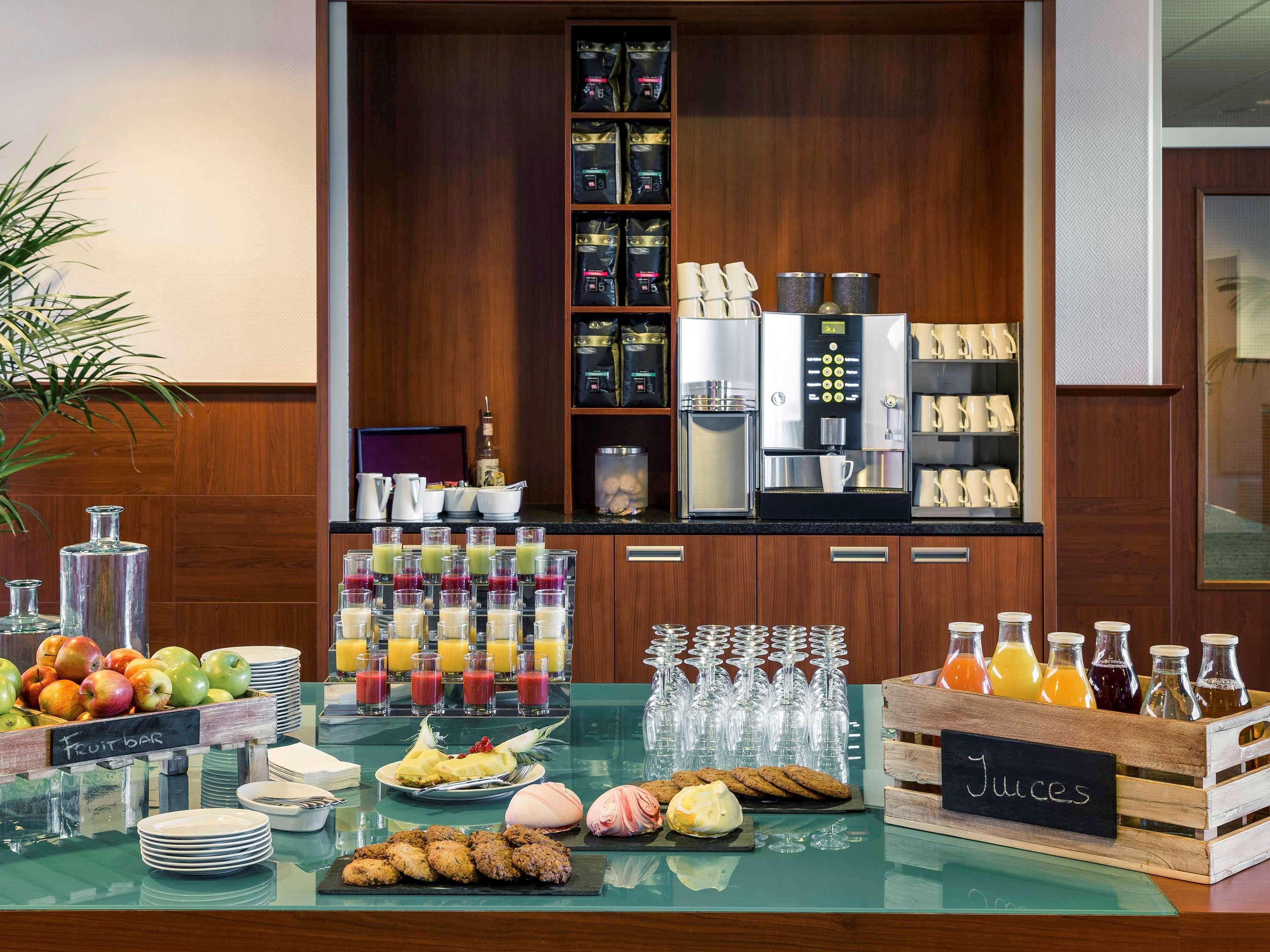 Mercure Khách sạn 4*