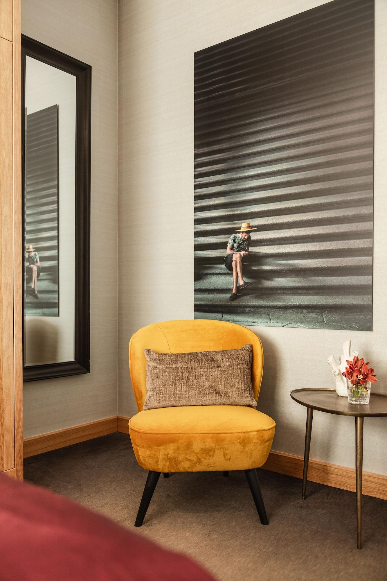 Khách sạn The Delphi - Townhouse 4*