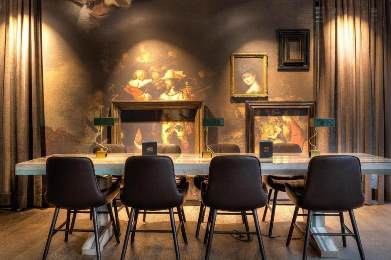 One Amsterdam-waterlooplein 3* Amsterdam