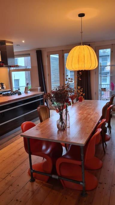 Apartamento Groot Mooi 2 Etage Loft Met Dakterras In De Pijp.