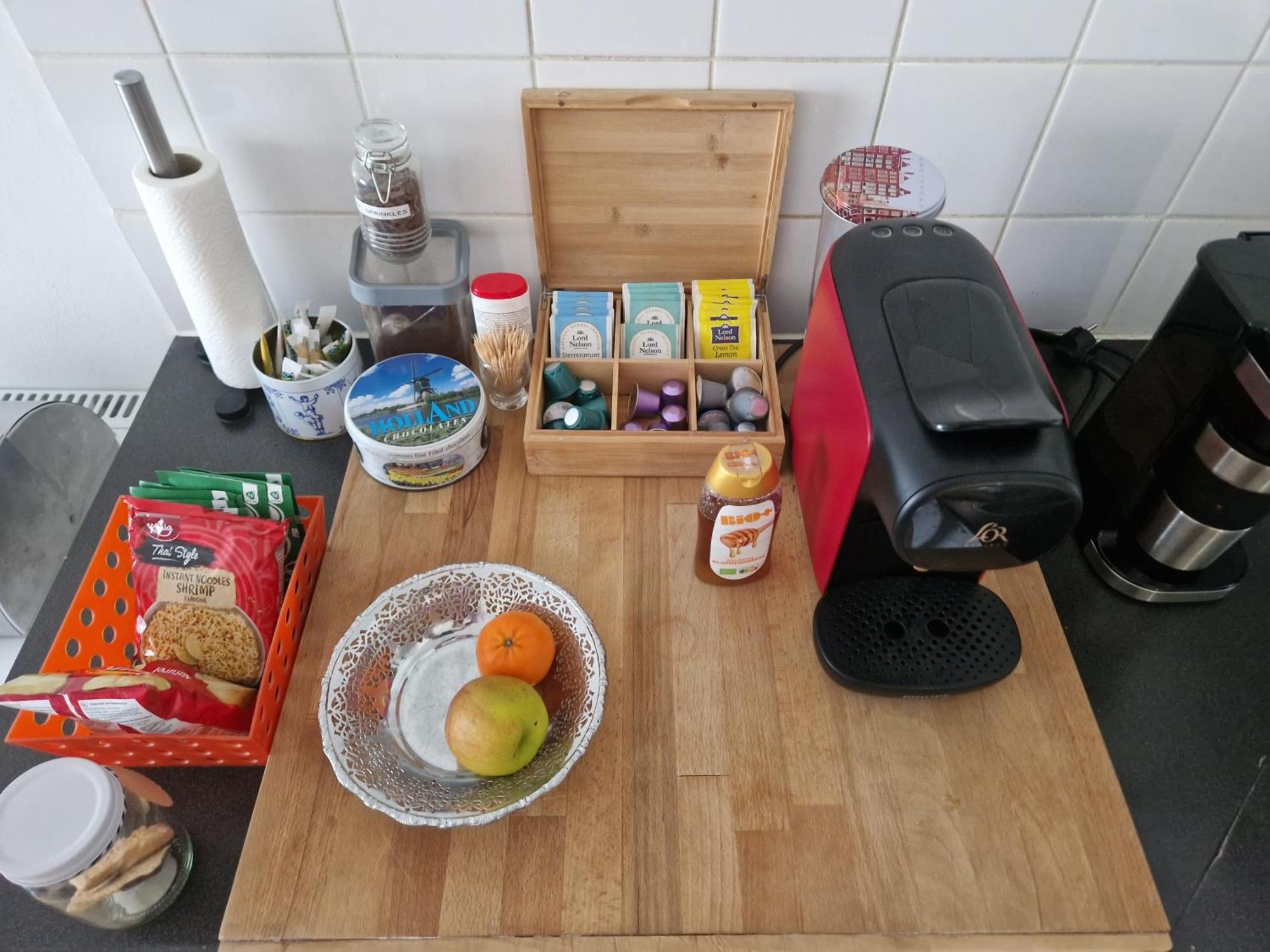 Homestay Johan's B&b, Dakterras & Goedkoop Parkeren - Sinds 2014 Amsterdam