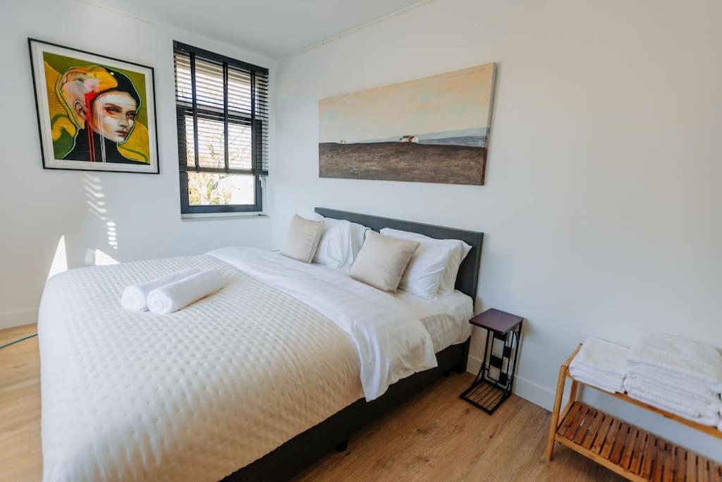 Brand New Bright & Luxurious In Amsterdam! Biệt thự