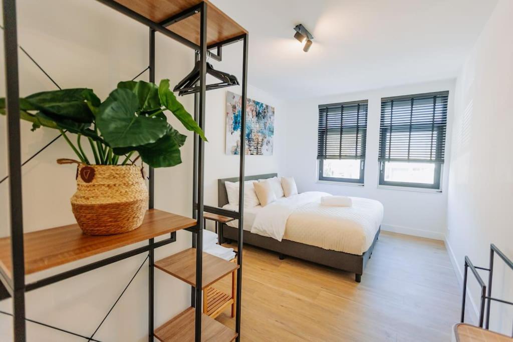 Biệt thự Brand New Bright & Luxurious In Amsterdam! Amsterdam