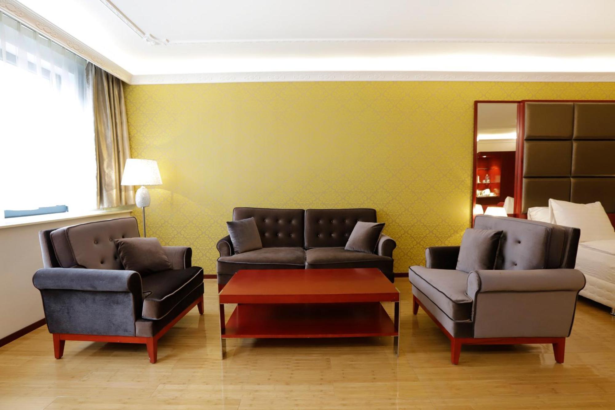 Hotel Chasse 4*
