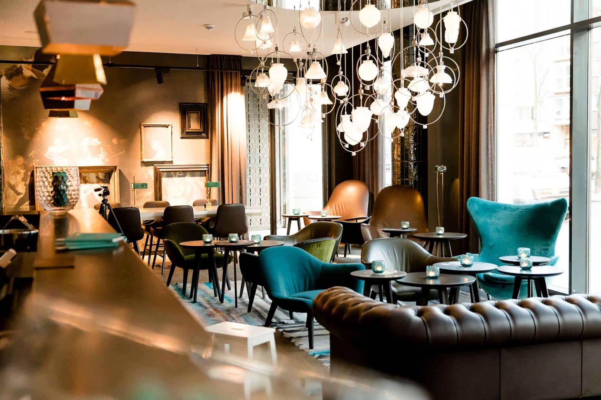 Hotel One Amsterdam-waterlooplein 3*