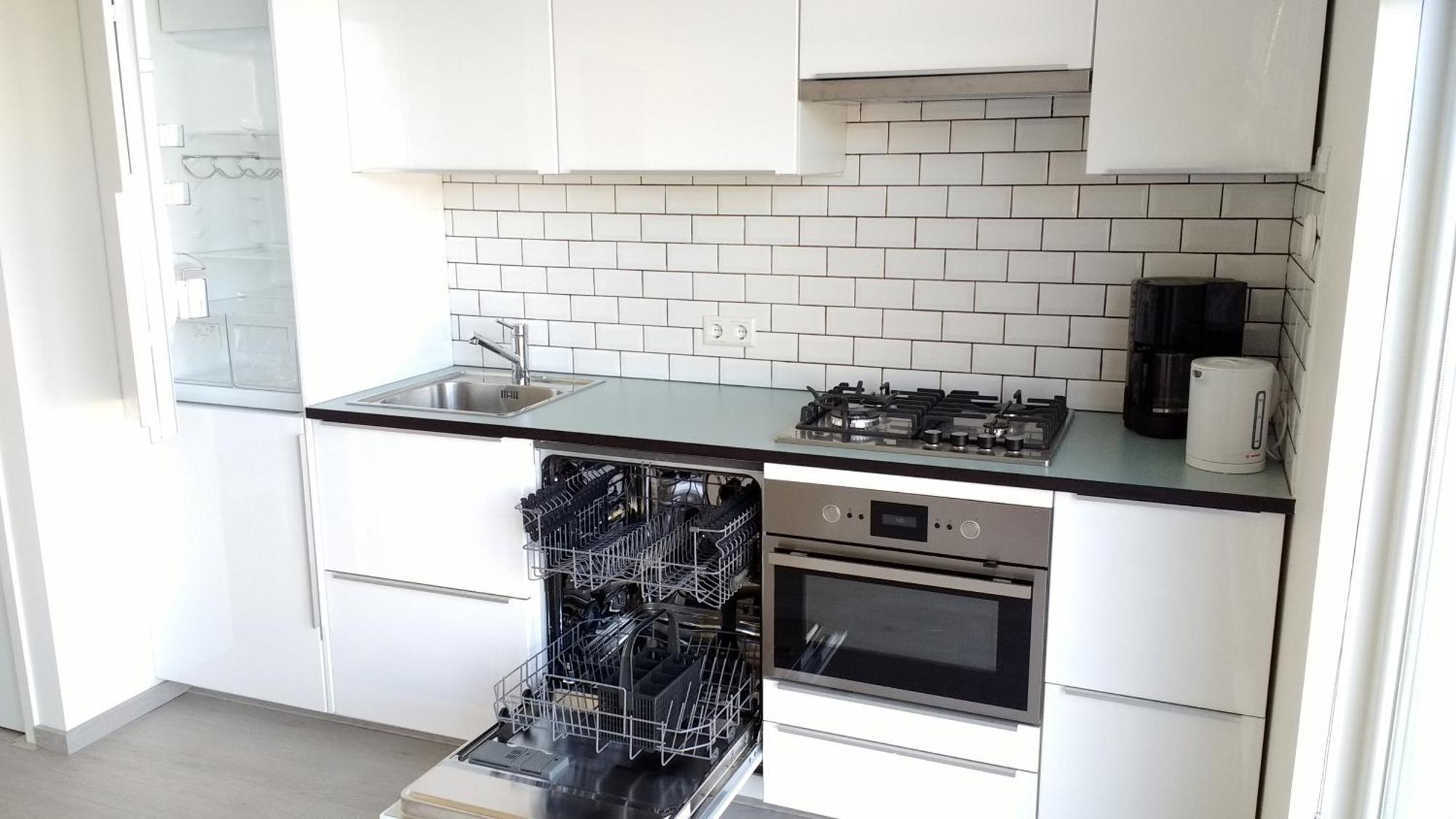 Bright With Kitchen Ở trọ *
