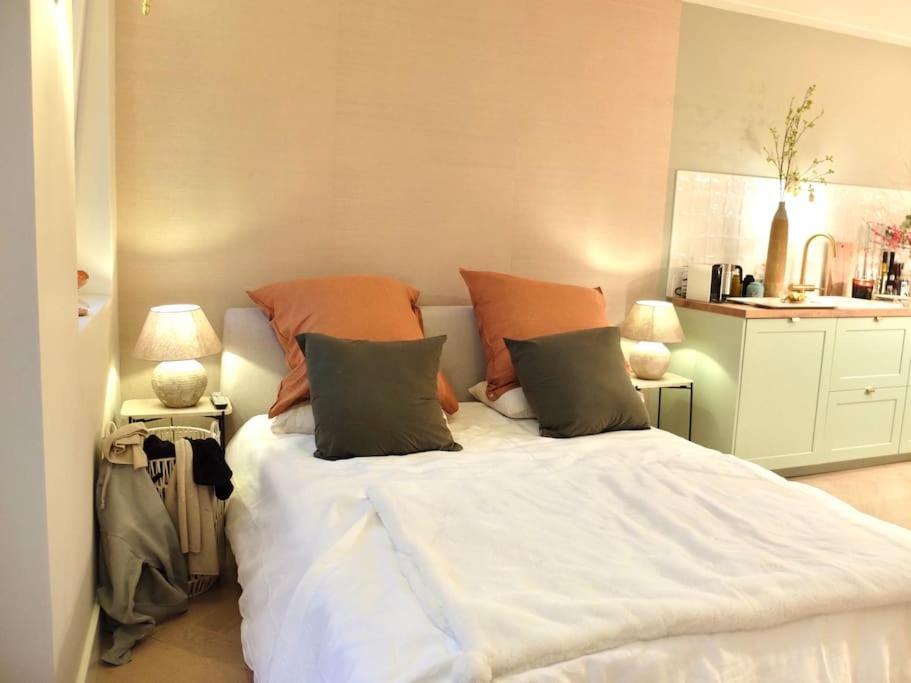 Cozy & Modern Studio In De Pijp Căn hộ Amsterdam