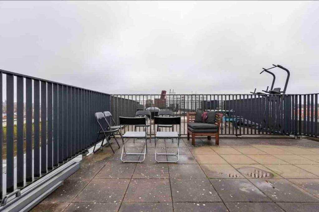 Large And Spacious 4-bedroom With Roofterras Apartment Amsterdam