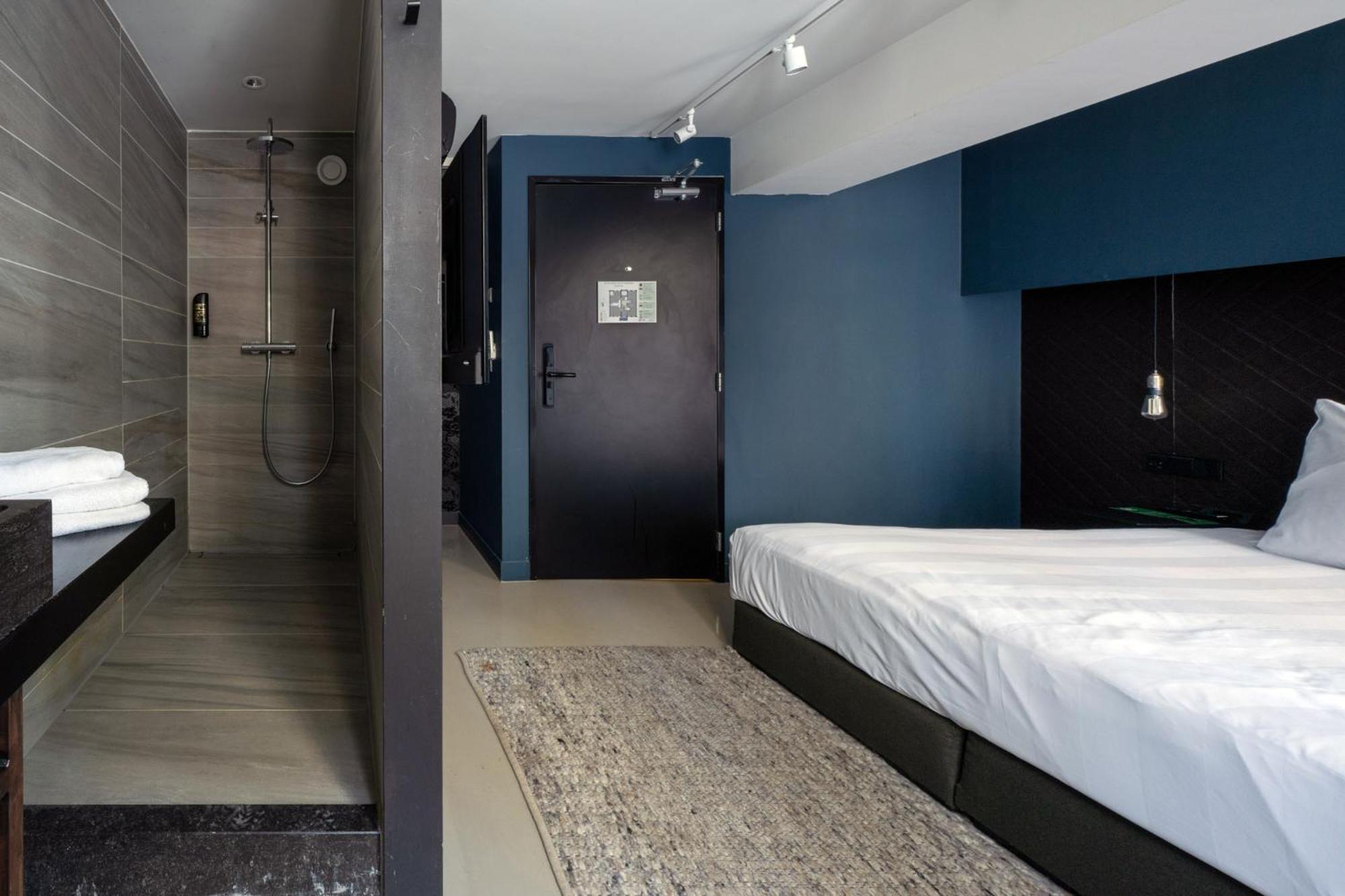 Boutique Oosteinde 3*