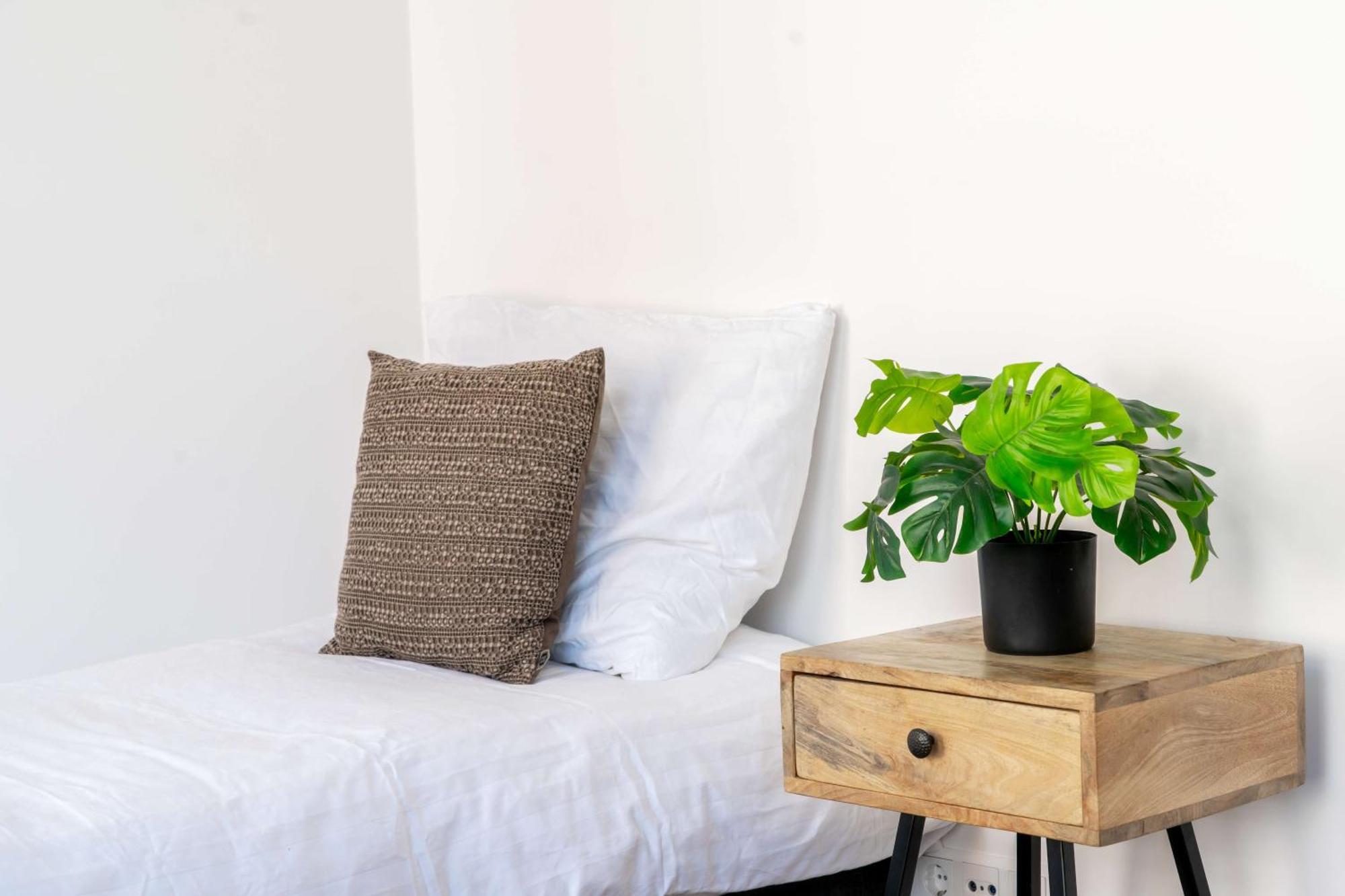 Cozy One Bedroom At Centrum Apartment Amsterdam