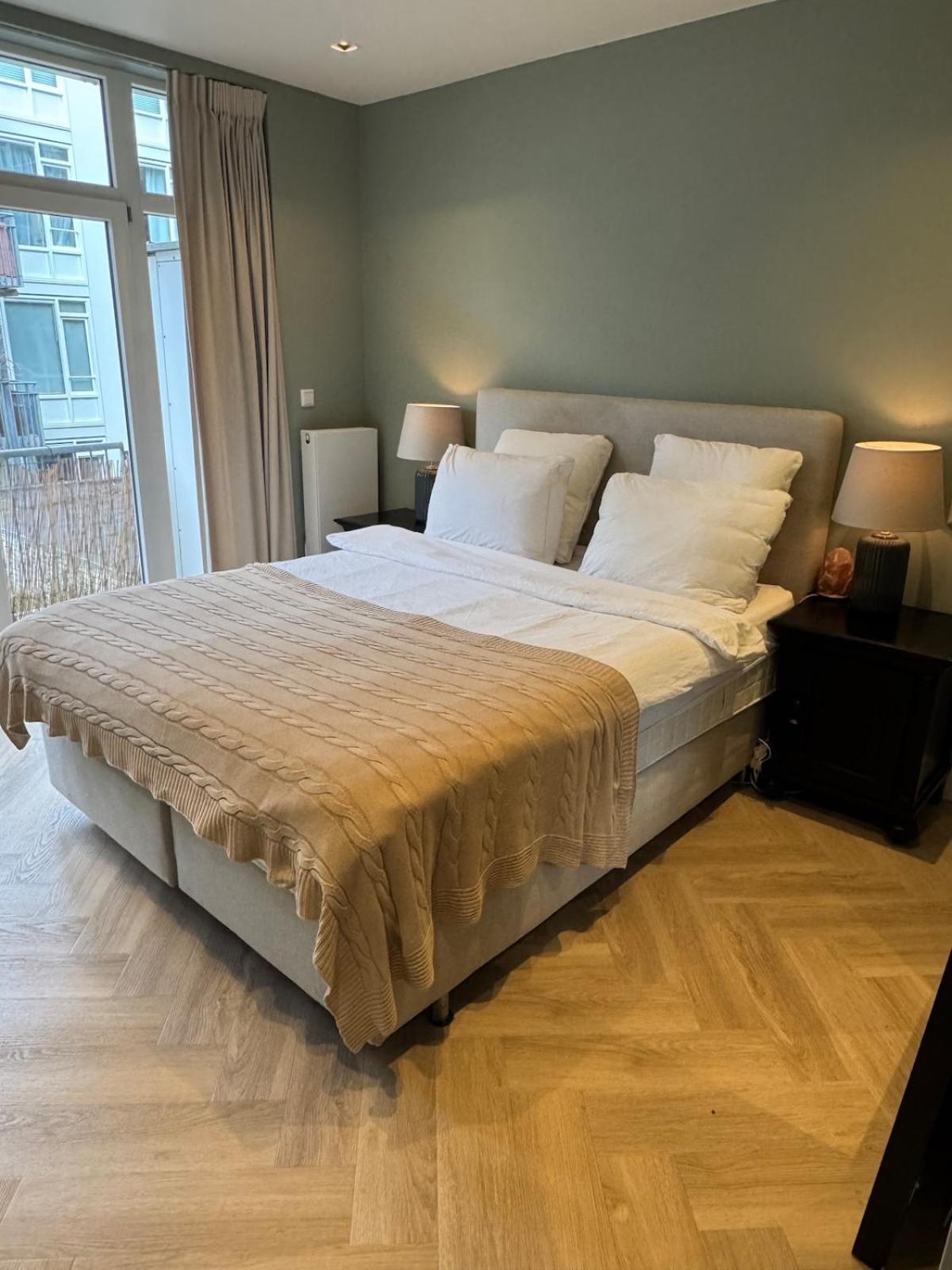 Luxurious, Spacious Amesterdão