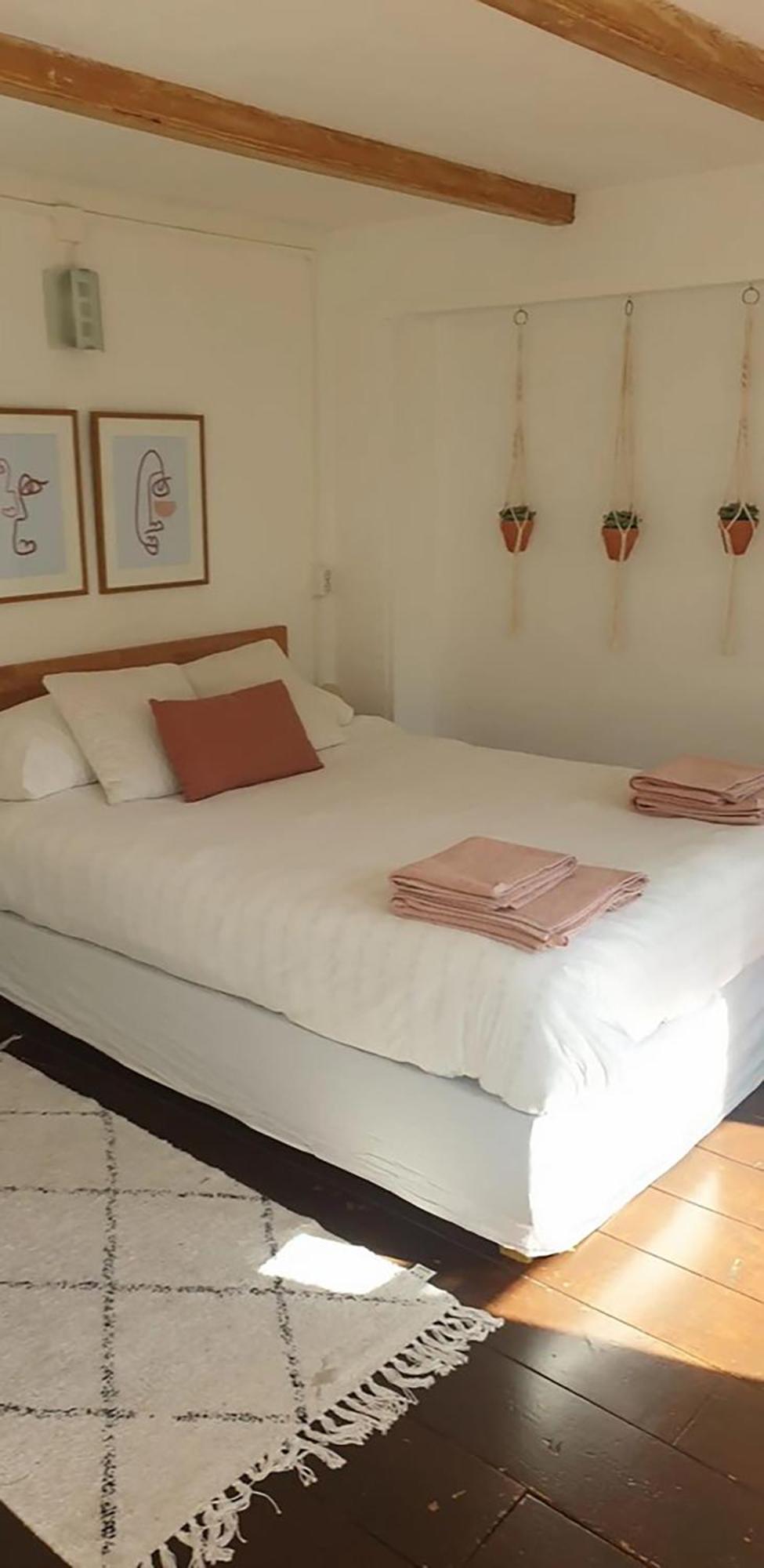 Guest house Studio's In The Center Of With Canal View! Amsterdam