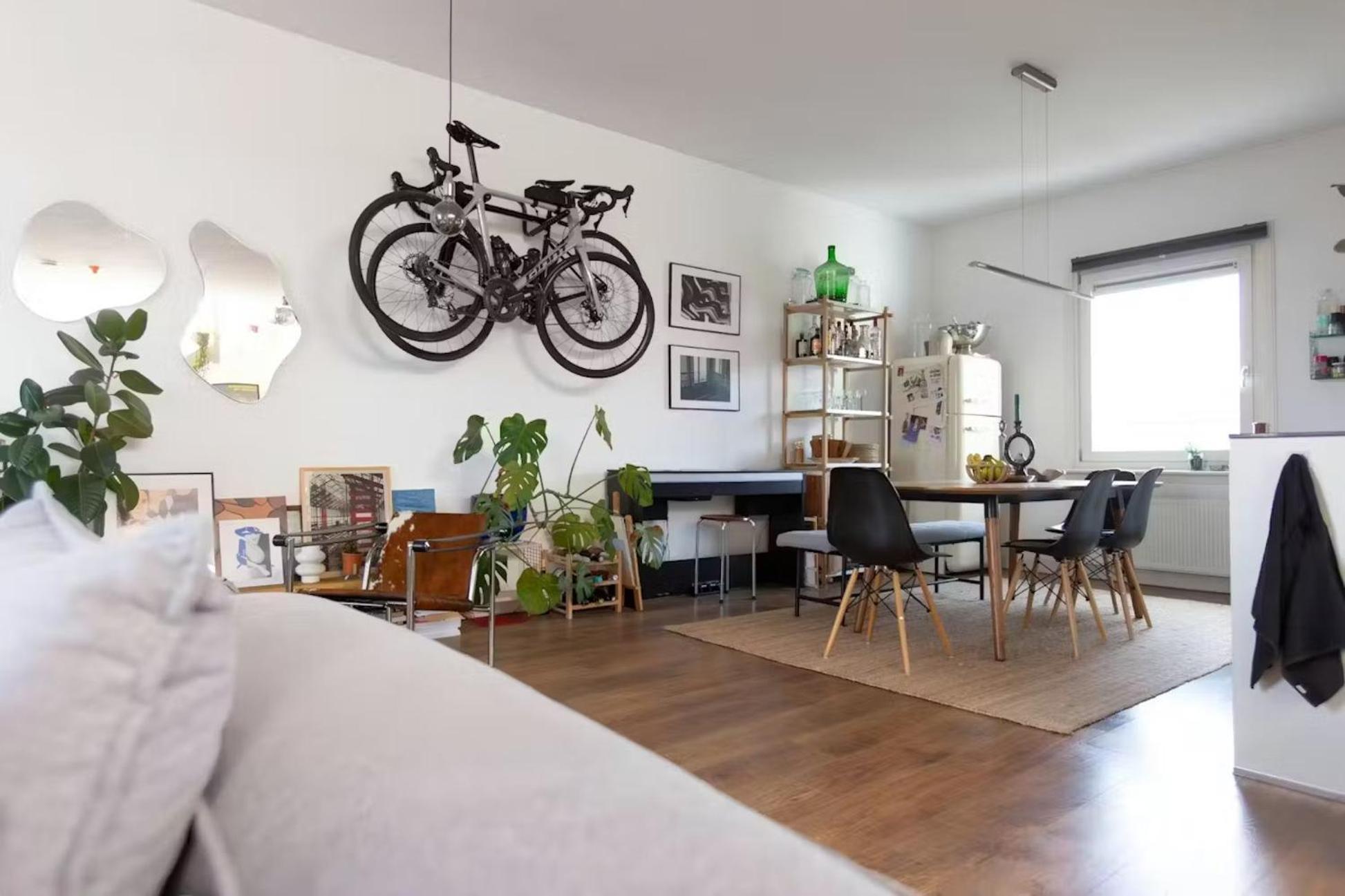 Cozy 2 Bedrooms - Check Profile Apartment Amsterdam
