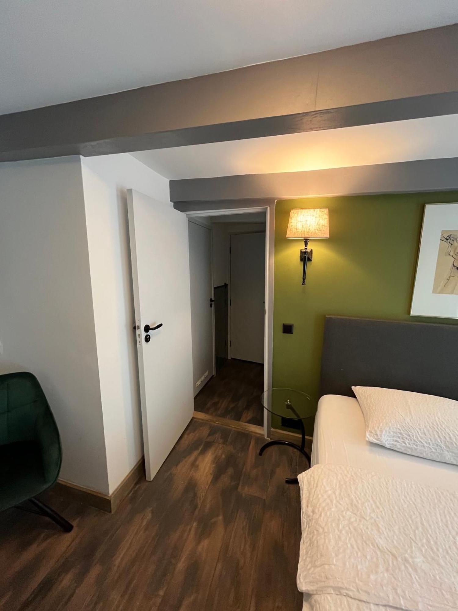 Central Guest * Amsterdam