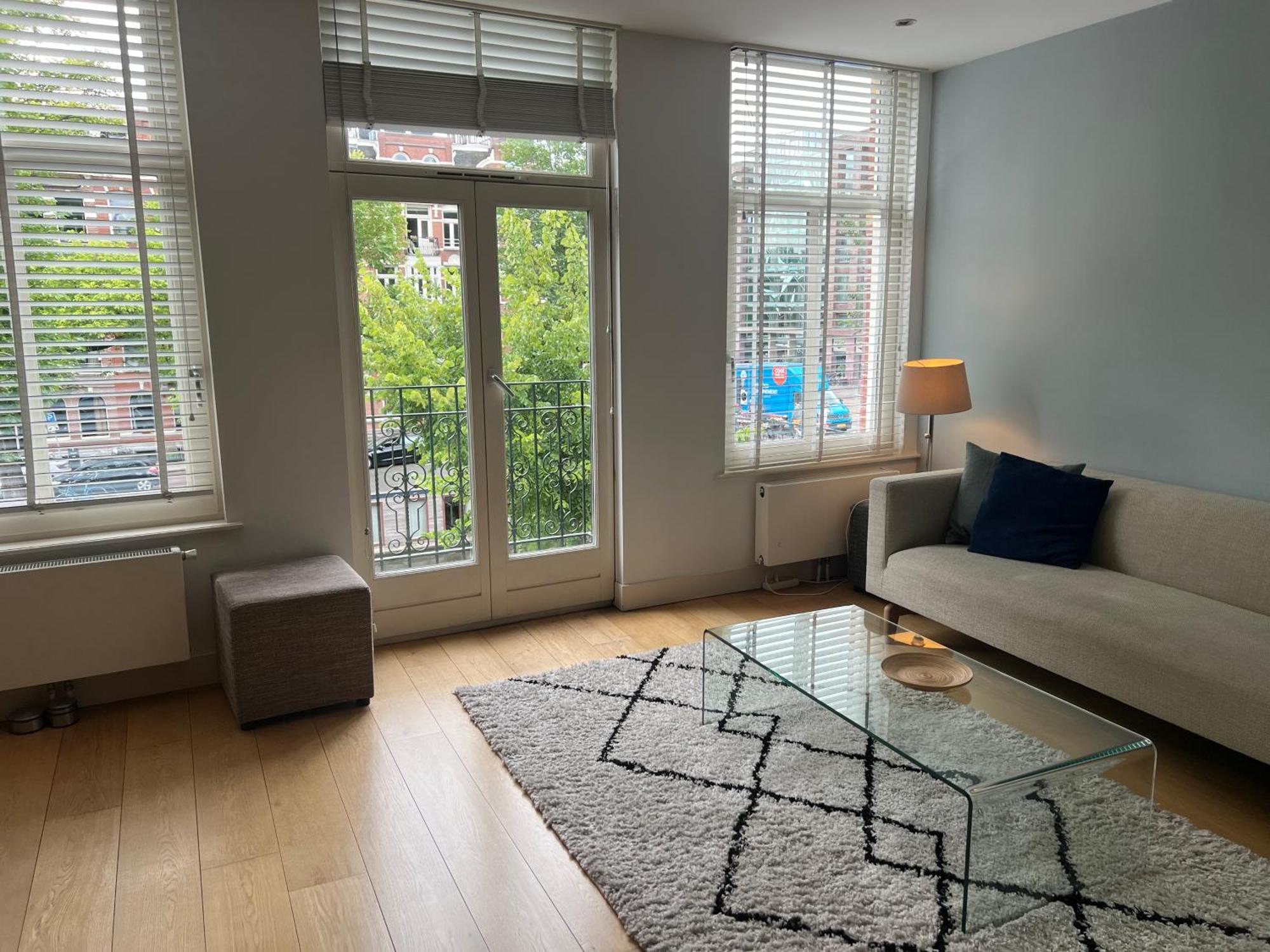 Great Bed And Breakfast Amsterdam 2*