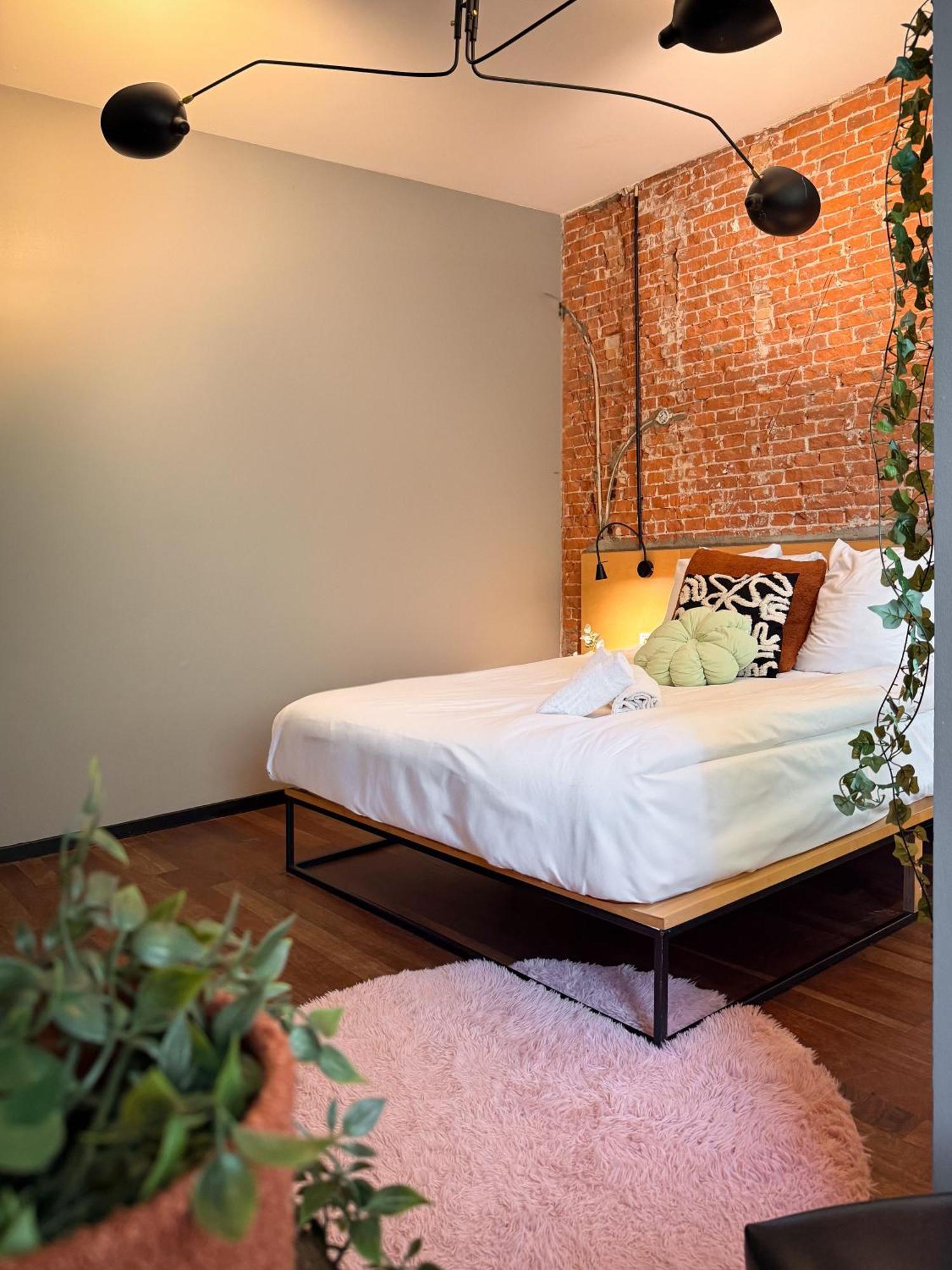 De Pijp Boutique Hotel 3*