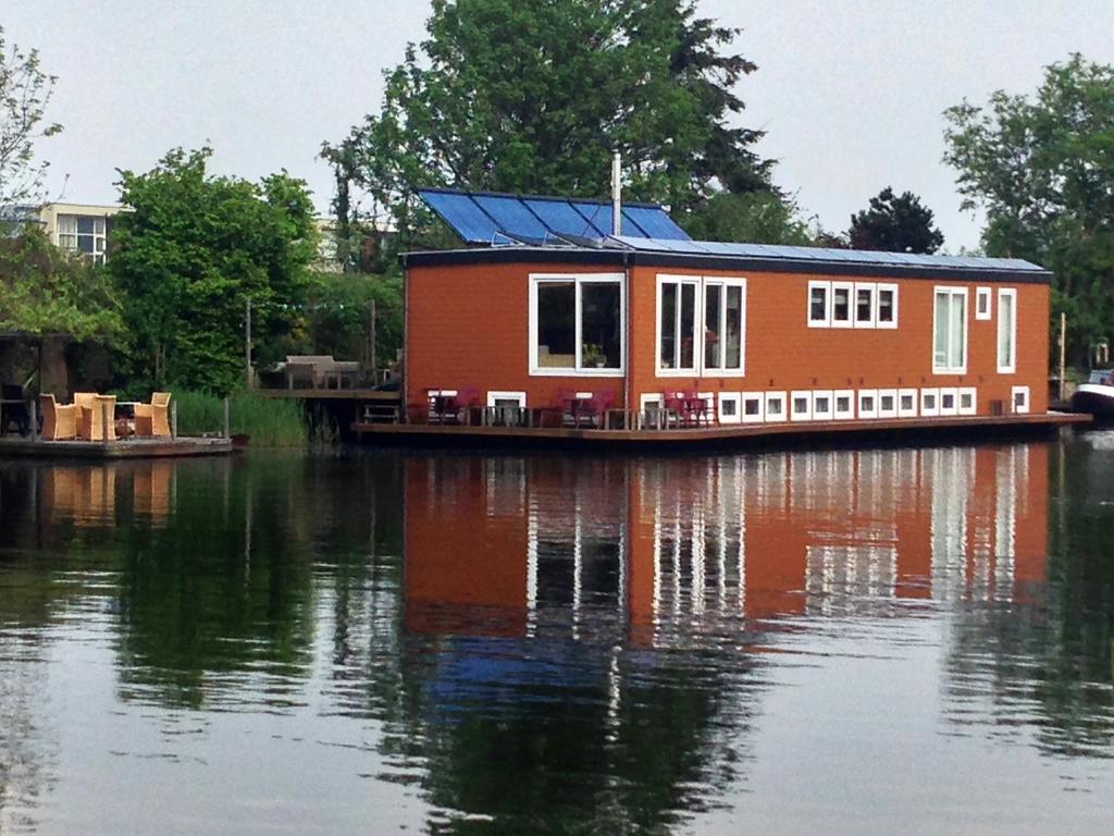 Acomodação com café da manhã  Houseboat Between Windmills