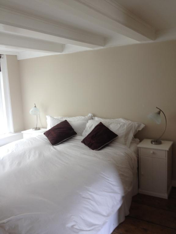 Bed & Breakfast Bij Tijn Op De Gracht Amsterdam