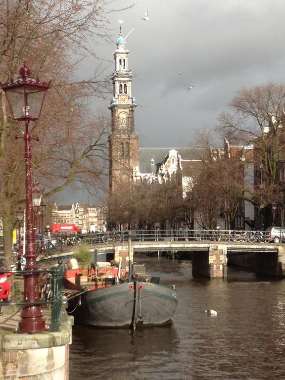 Bed & Breakfast Bij Tijn Op De Gracht Amsterdam