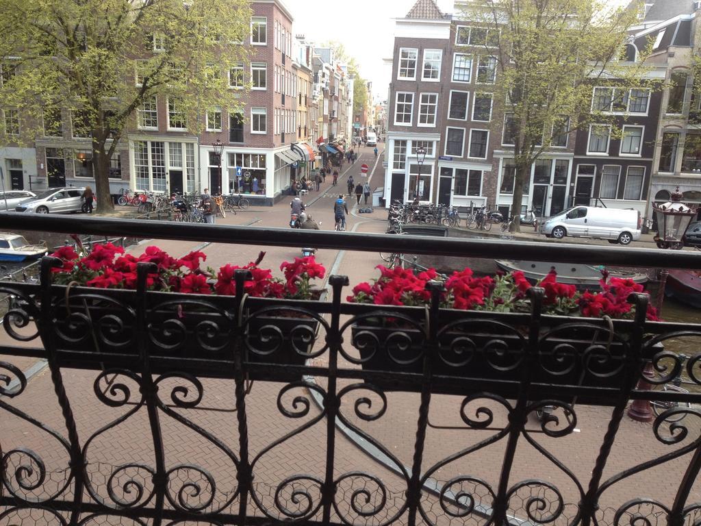 Bij Tijn Op De Gracht
