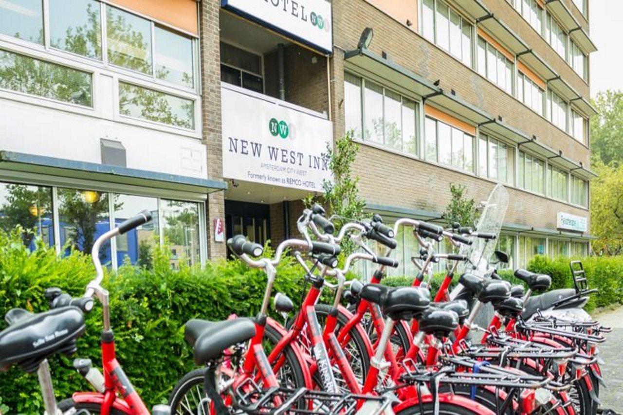 Khách sạn New West 3*