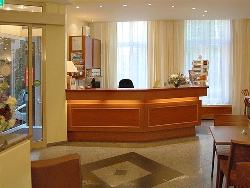 Khách sạn Prinsenhotel 3*