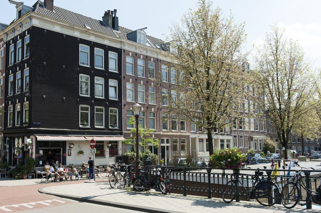 Da Costa Ở trọ Amsterdam