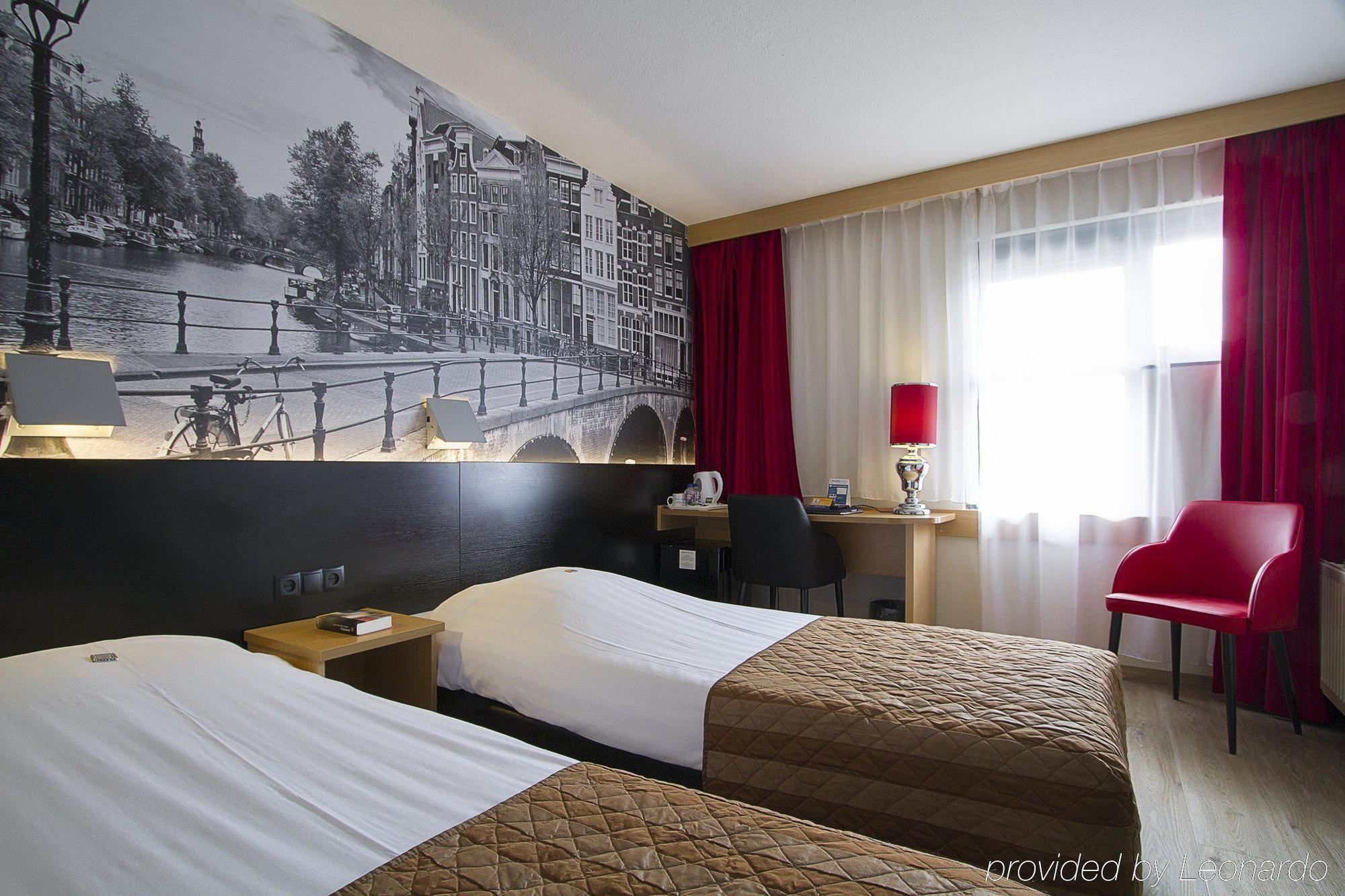 Bastion Noord Hotel 3*