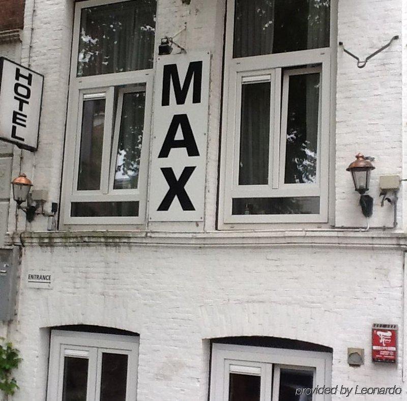 Max Khách sạn 2*