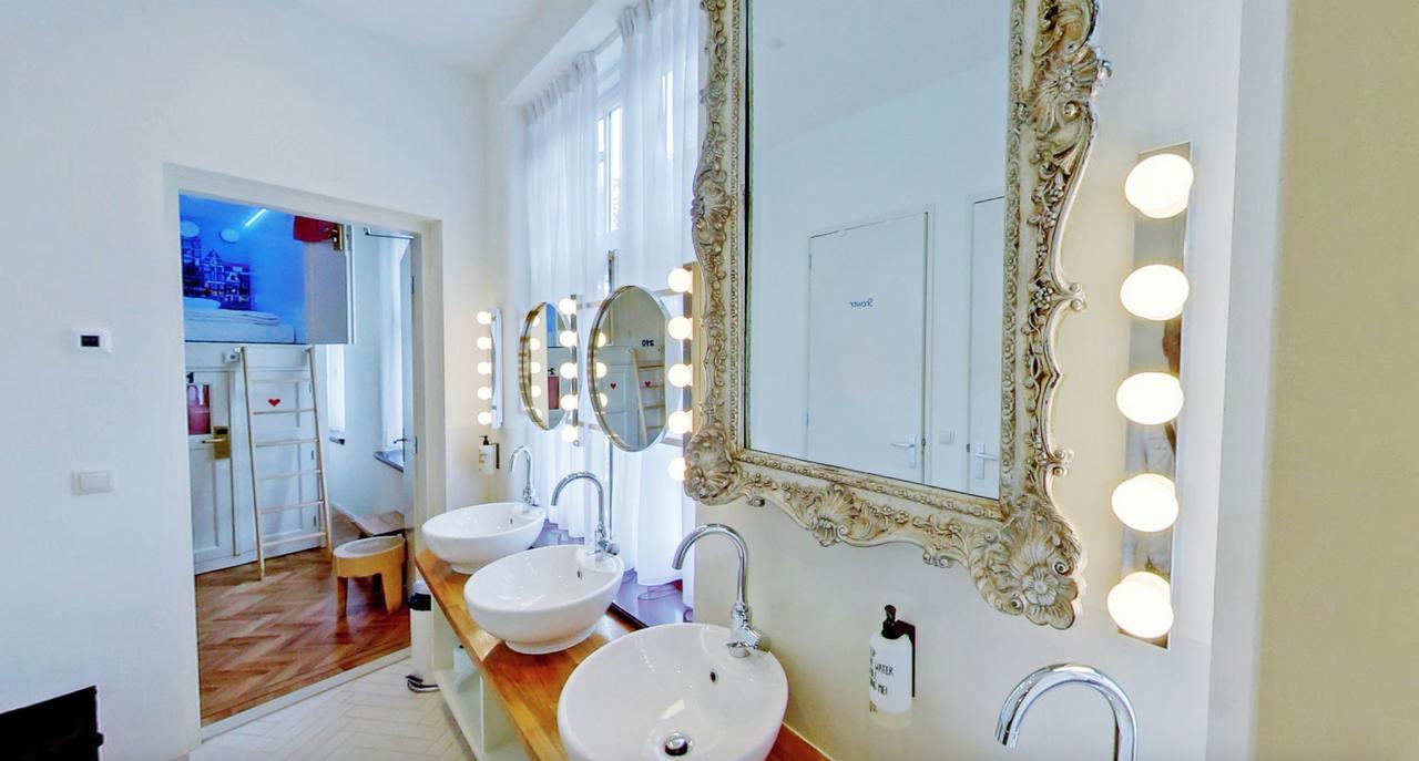 De Bedstee Boutique Capsules Amsterdam