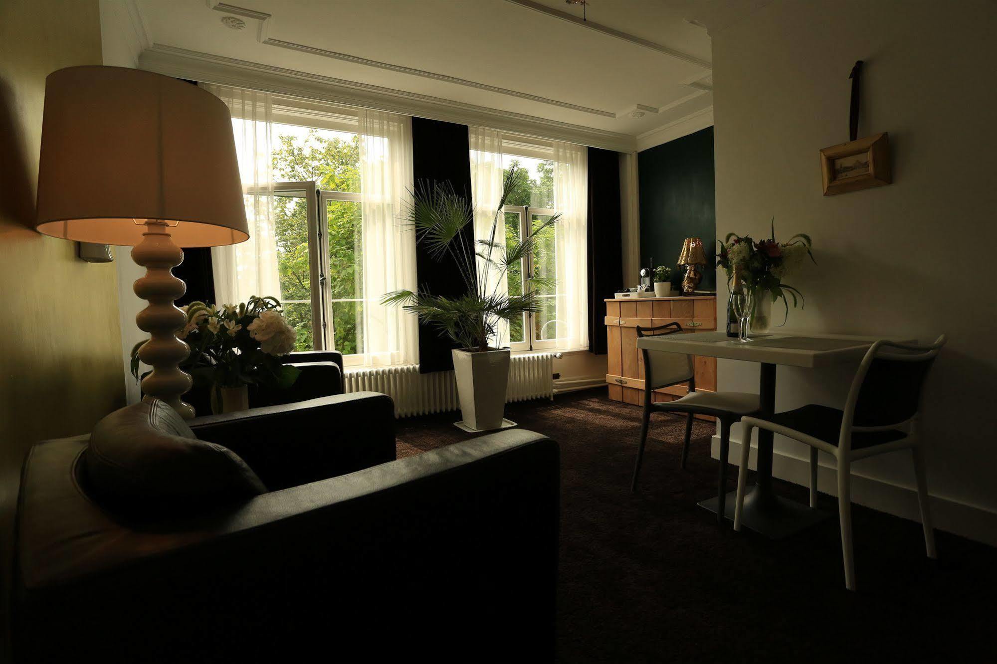 Hotel Frederik Park House 3*