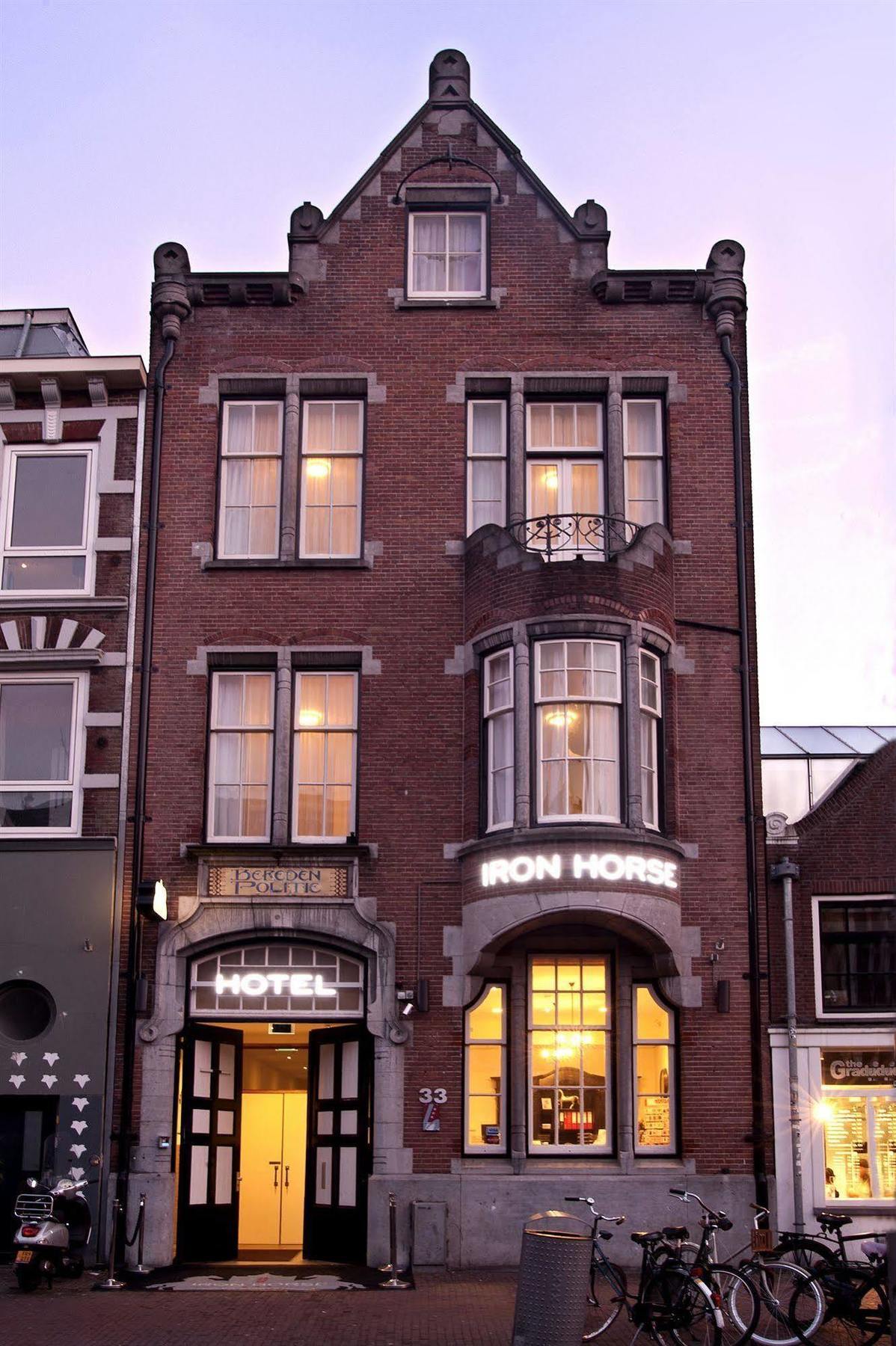 Iron Horse Leidse Square Hotel