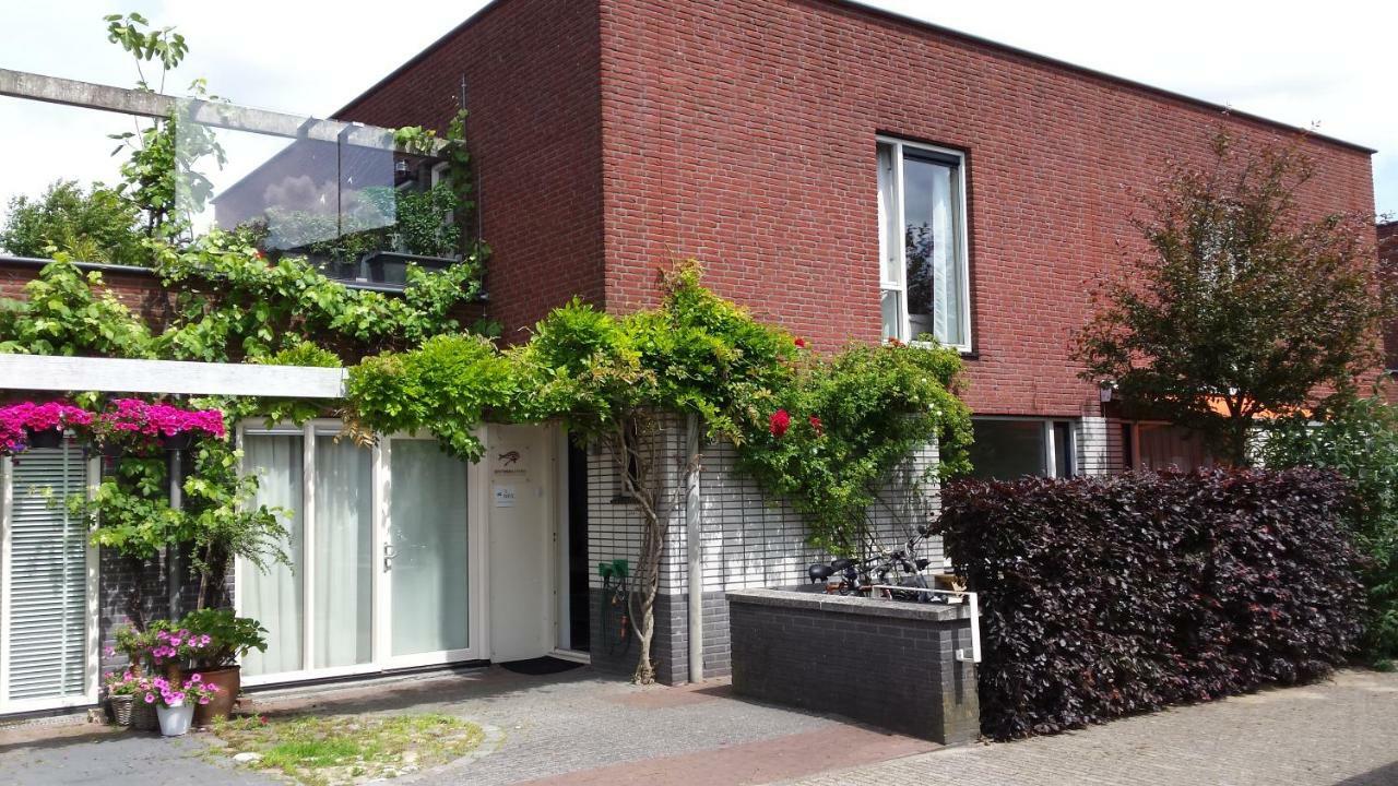 Johan's B&b, Dakterras & Goedkoop Parkeren - Sinds 2014