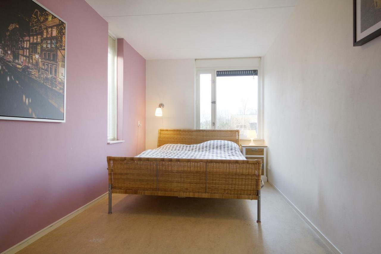 Johan's B&b, Dakterras & Goedkoop Parkeren - Sinds 2014 *