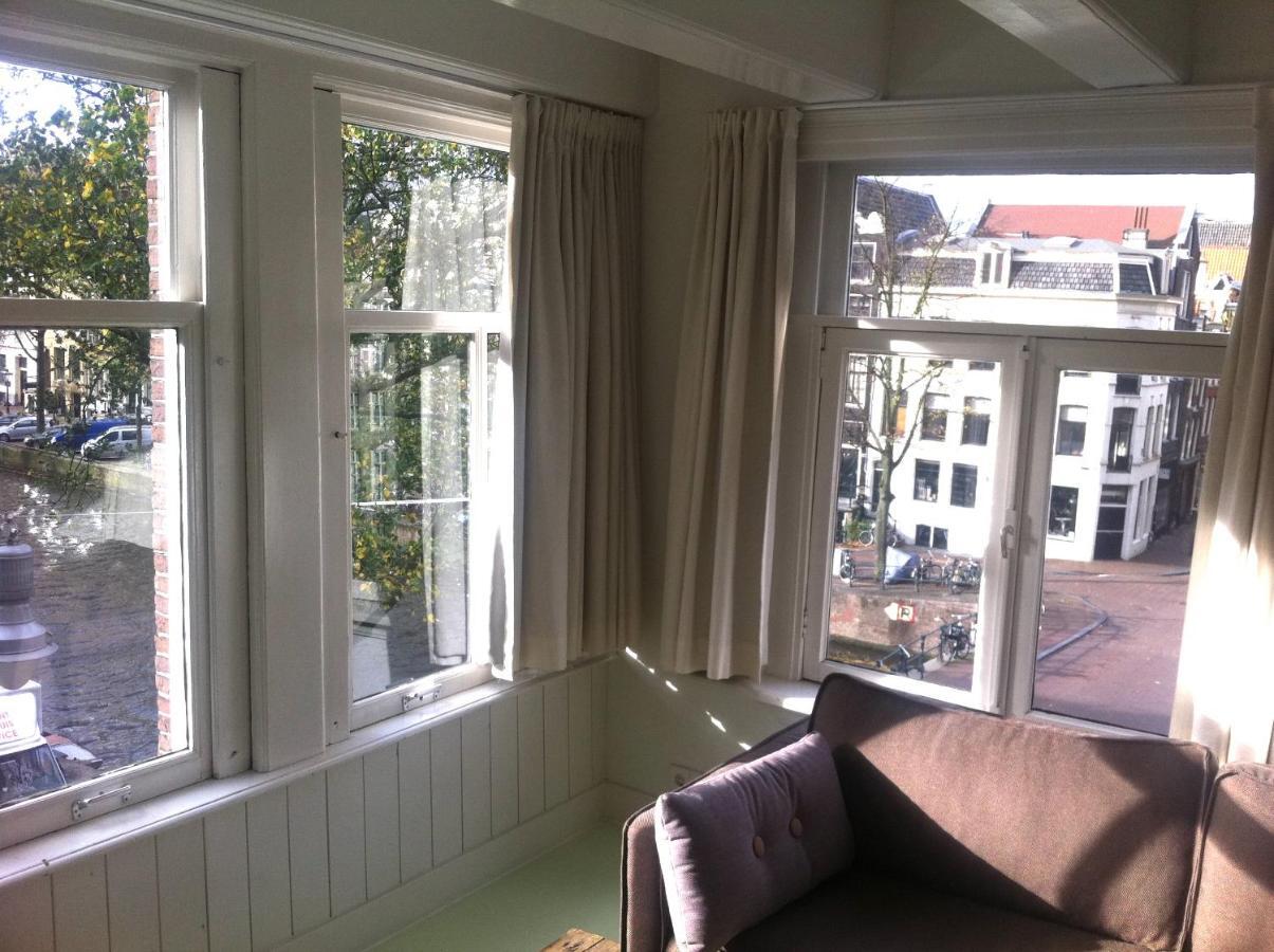 Miauw Suites, Canal View City Centre Acomodação com café da manhã  2*