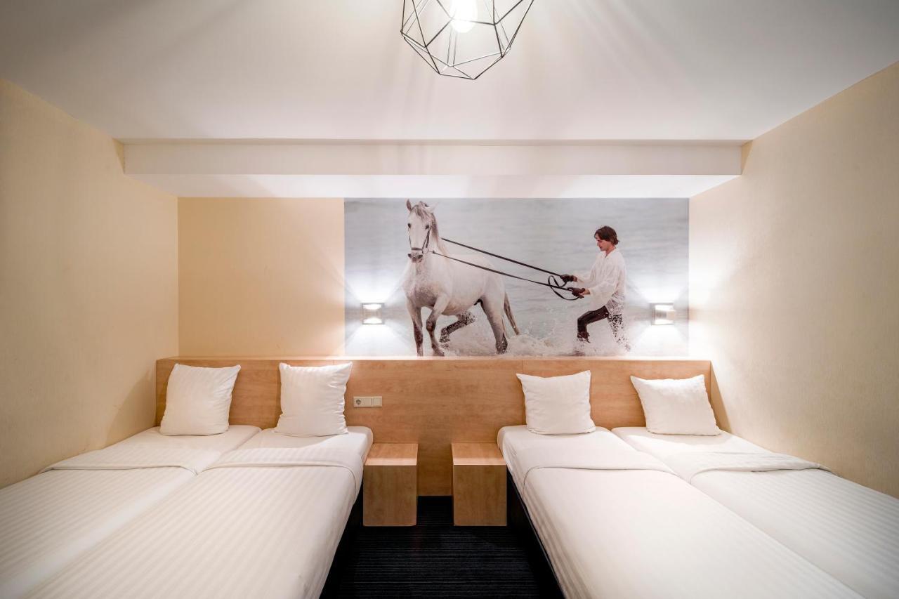 Iron Horse Leidse Square Hotel